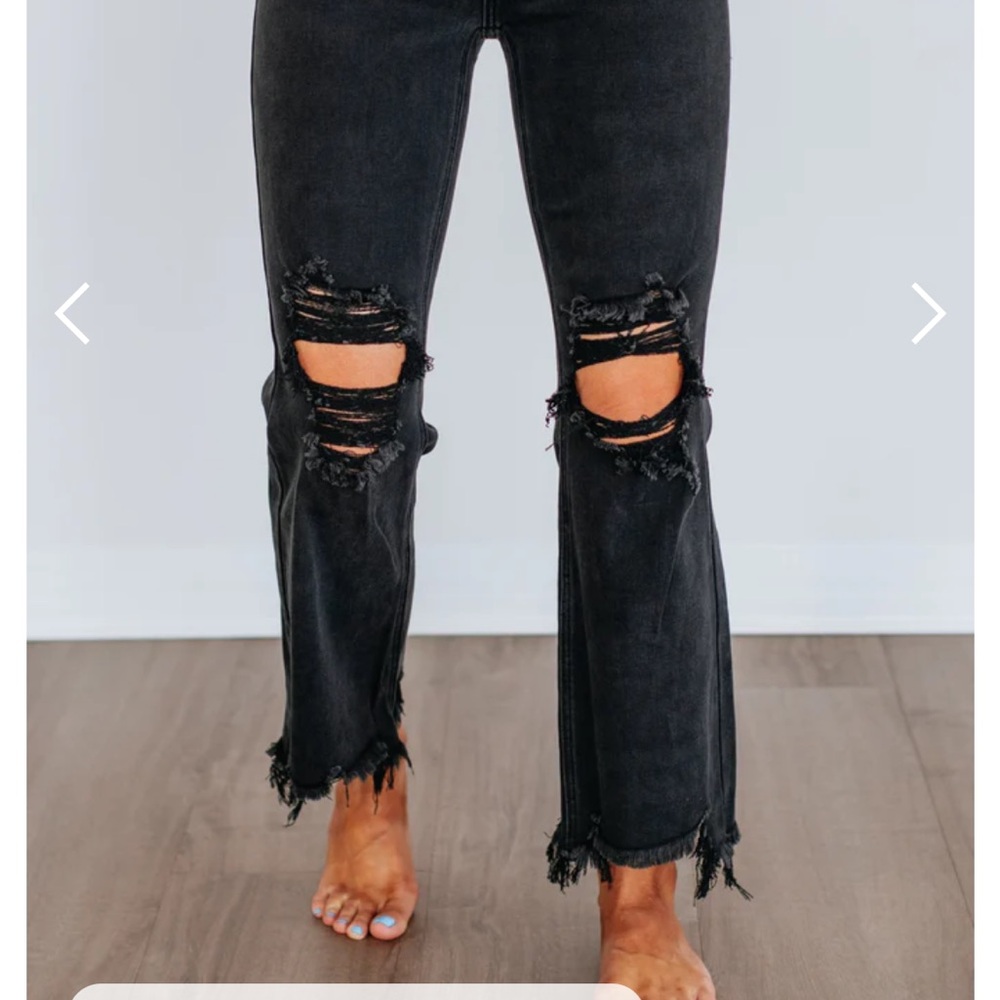 Edgy Black Distressed Women's Straight Leg Jeans